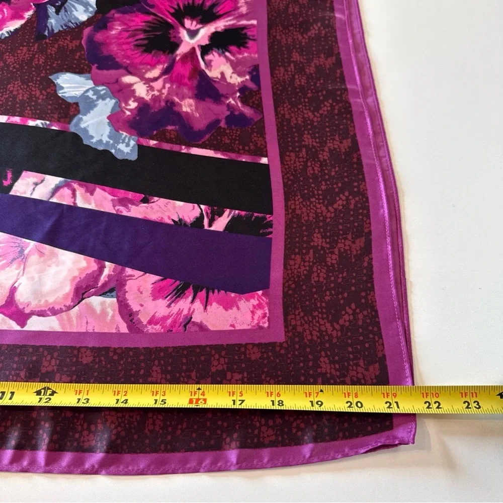 NWT White House Black Market Viola Oblong Scarf Cabernet Purple Floral‎ 21